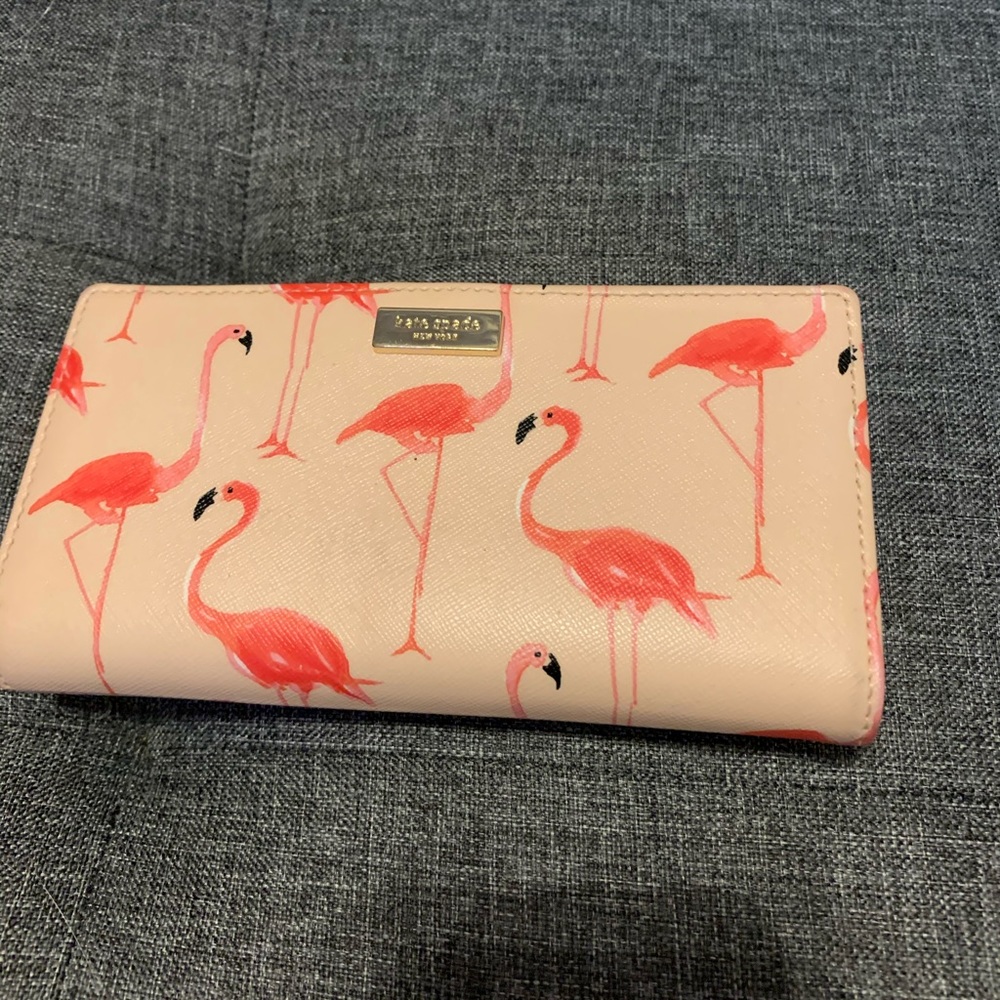 Kate Spade bifold wallet